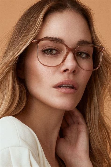 Eyewear Trends For Women 2022 In 2022 Eyewear Trends Glasses Trends