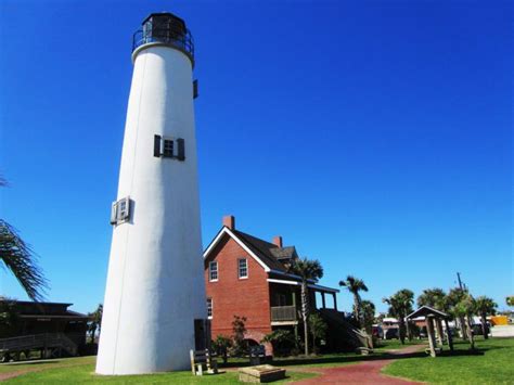 the lighthouse road trip on the florida coast that s