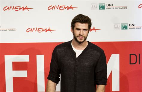 Liam Hemsworth Felt Awkward After Sex Scenes Gatton Star