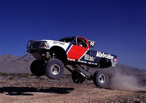 trophy truck race dezert