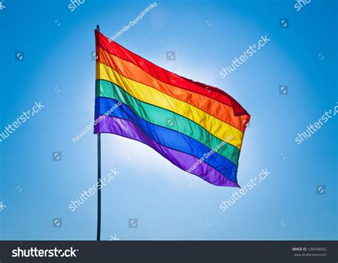 pictures of the gay pride flag