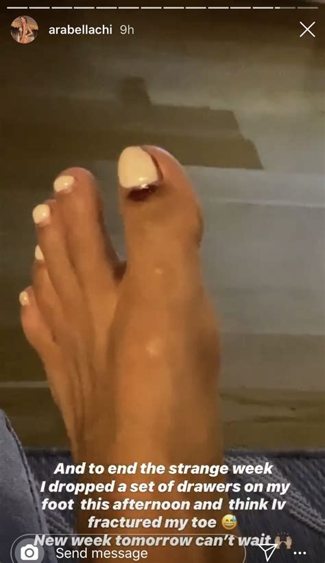 arabella chi s feet
