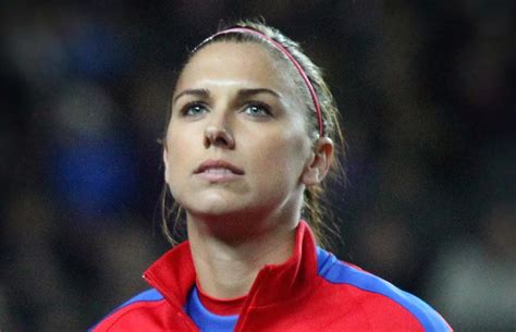 Alex Morgan Us Women S Soccer Team Eliminated By Sweden The Daily