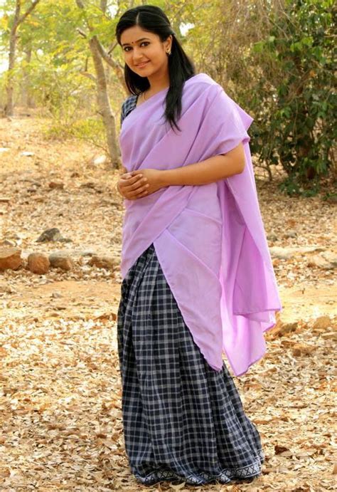Chubby Actress Poonam Bajwa Hip Navel In Violet Half Saree