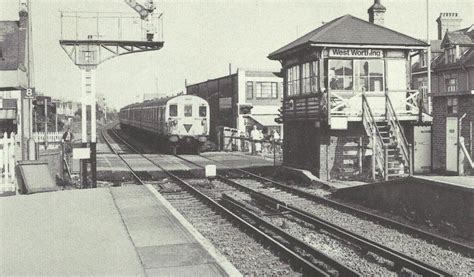 west worthing station southern railways worthing crawley brighton