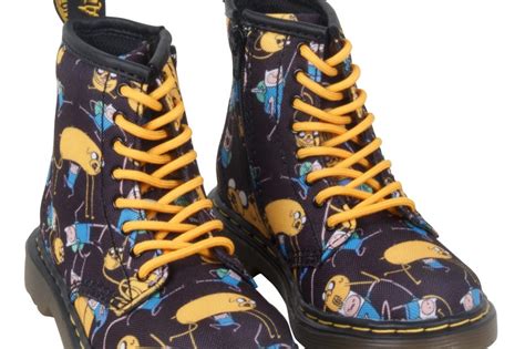 dr martens  adventure time limited edition ss collection masses