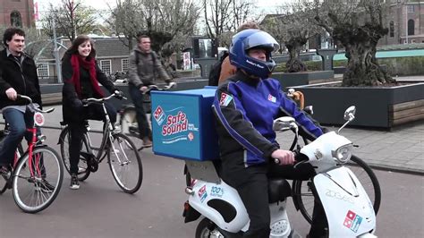 dominos pizza safe sound menselijk motorgeluid voor elektrische scooter youtube
