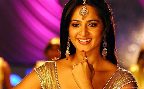 Anushka Shetty Is Famous Glamour Actress High Quality Wide