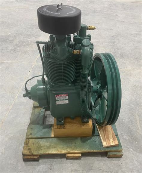 p  air compressor pump green dented   shipping  west product sales