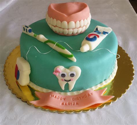 dentist birthday cake Торт в виде зуба Торт мужа Декоративные тортики