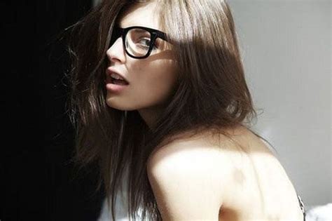 Sexy Girls Wearing Glasses 43 Pics