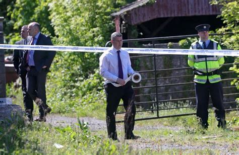 Missing 14 Year Old Girls Naked Body Lay In Derelict Farmhouse For