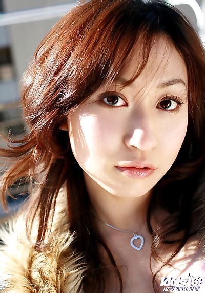 stunning brunette milf asa akira reveals her perfect hot