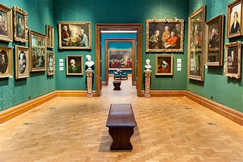 londons national portrait gallery  closing   years lonely
