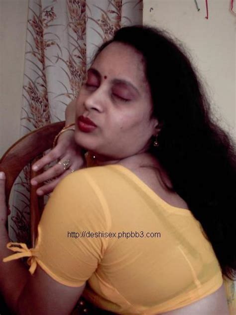mature saree aunties blouse back pic xxx indian sex lounge