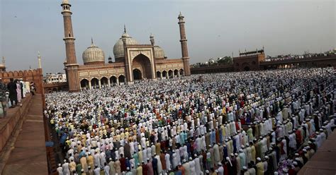muslims celebrate eid al fitr  mark   ramadan