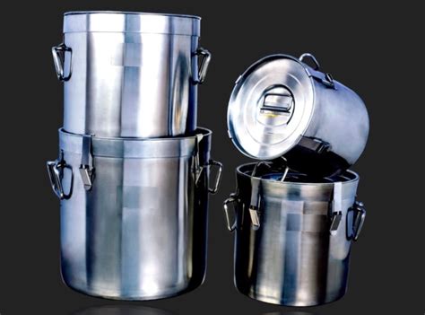 silver stainless steel stock pot heavy duty food container  kitchen