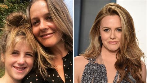 alicia silverstone claims son has never needed antibiotics only been
