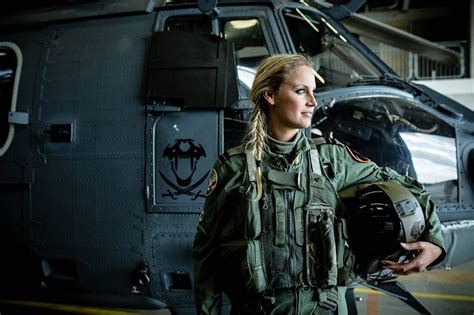 Dutch Airforce Female Helicopter Pilot 1250 X 833 • R