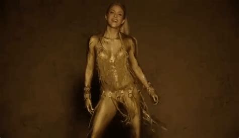 Shakira Perro Fiel Official Video Ft Nicky Jam Find Make