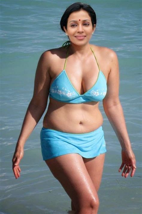 Asha Saini Hot Blue Bikini Fake Nude Desi Actress