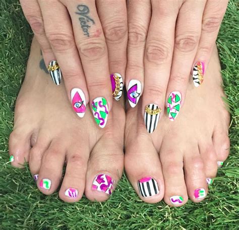 pin  katlyn day  nail art womens flip flop nail art women
