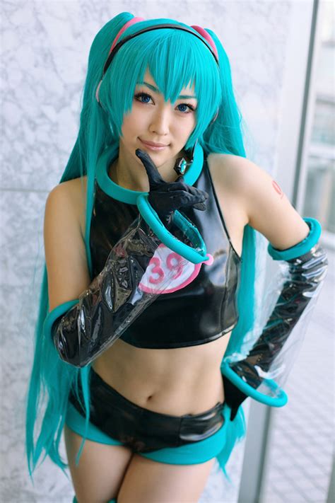 Hatsune Miku And The Cute Perfect Girlfriend Reality Or