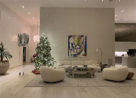 pin  lashaun  dream vacation home   kardashian home family room lighting luxury