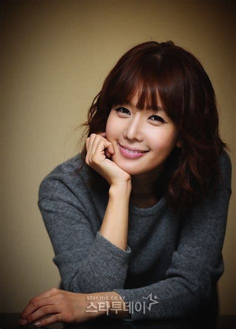 yoon chae yi korean actor and actress