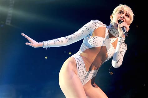 Miley Cyrus Concert Banned By Dominican Republic Billboard
