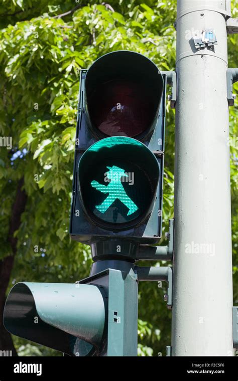 pelican crossing red man  res stock photography  images alamy