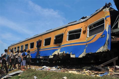 Tiga Korban Tewas Tabrakan Kereta Api Dipulangkan Antara News