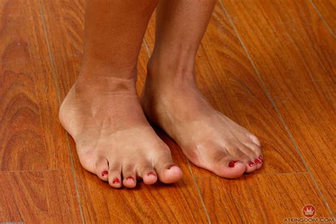 beautiful feet close up hot girl hd wallpaper