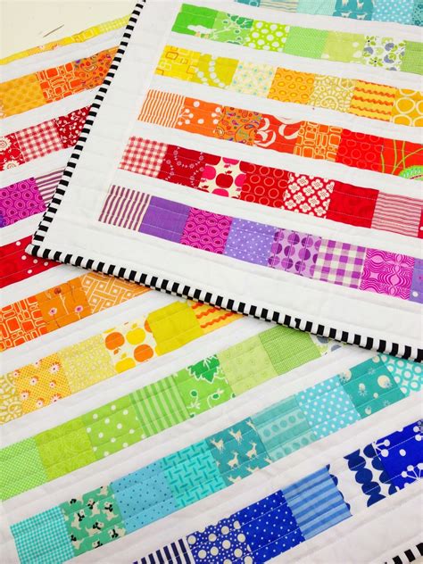 rainbow scrap strip quilt tutorial     patchwork quilt