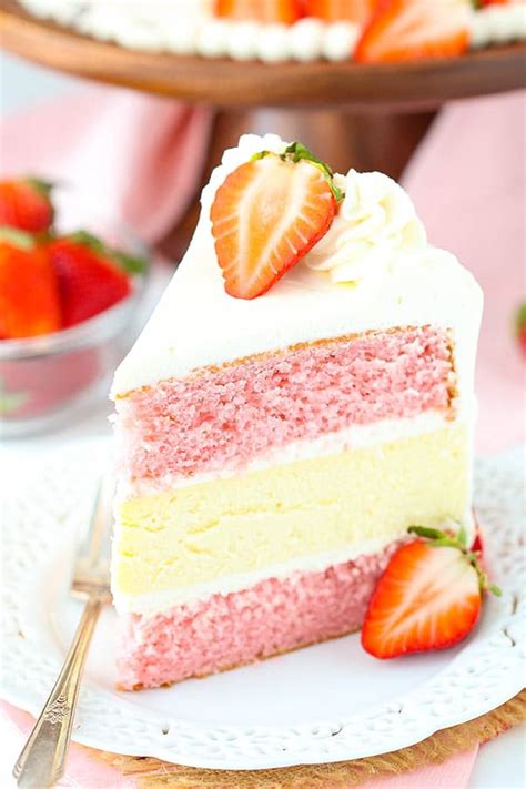 strawberries  cream cheesecake cake homemade strawberry cake