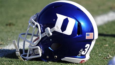 duke grad assistant gets football team excited by