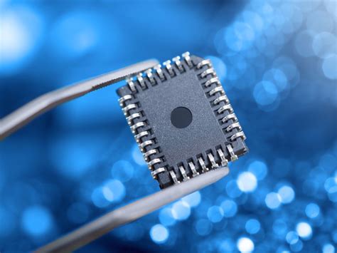 intel zeigt auf der ifa eine neue generation chips fuer ultraduenne