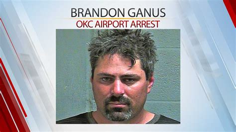 texas man arrested accused  causing disturbance  flight