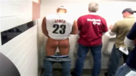 str8 guys pissing w pants down at public urinals gay pissing other