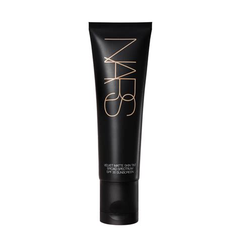 alaska velvet matte skin tint broad spectrum spf 30 nars