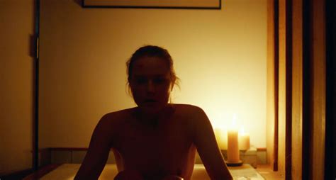 Evan Rachel Wood Nude Into The Forest 2015 Hd 1080p