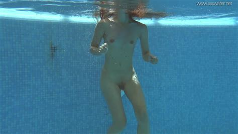 Underwater Show Irina Russaka Strips Naked In The Swimming Pool Porndoe