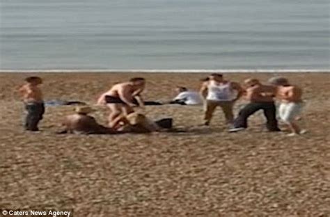 vydox male enhancement information couple have sex on brighton beach in broad daylight as