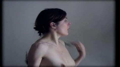 Naked Valerie Donzelli In La Reine Des Pommes
