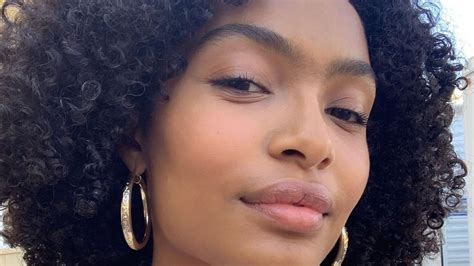 Yara Shahidi Growing Out My Unibrow Was A Turning Point For Me Allure
