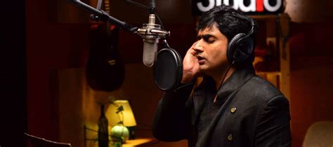 pakistani singer abrar ul haq expresses support  islamists