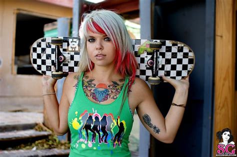 Sg Suicide Girls Beautiful Beauty Image 622355 On