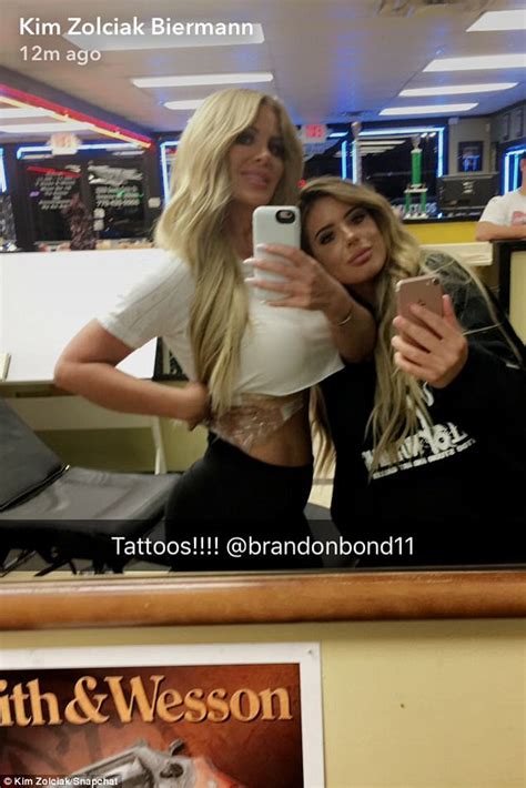 Kim Zolciak Gets New Tattoos With Husband And Daughter