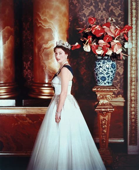 as of today queen elizabeth ii is britain s longest ruling monarch