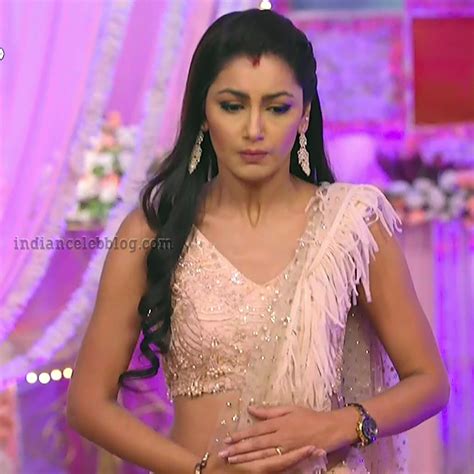 Sriti Jha Kumkum Bhagya Serial Actress S1 19 Photo